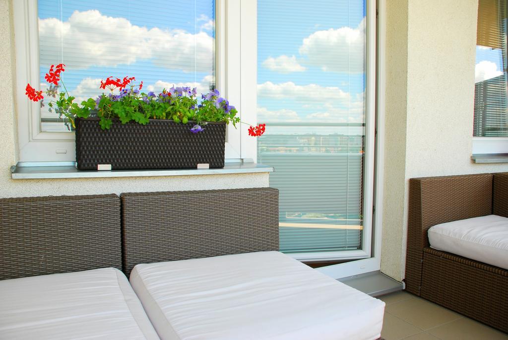 A Nice Place To Stay Apartments Прага Экстерьер фото