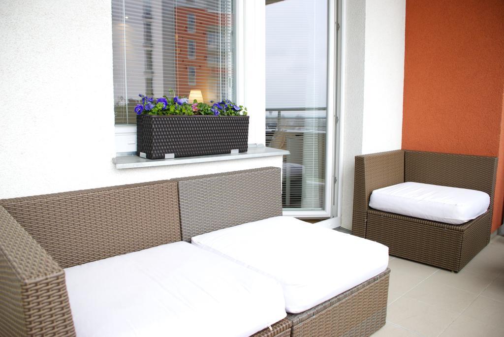 A Nice Place To Stay Apartments Прага Номер фото